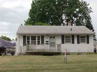 1738 Byron Ave, Waterloo, IA 50702