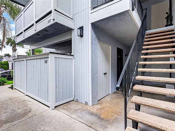3rd image of 145 S Poplar Ave #20