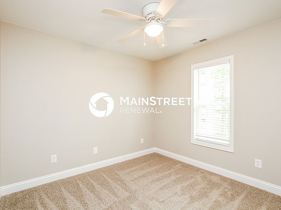 5th image of 2155 Charles Towne Ct