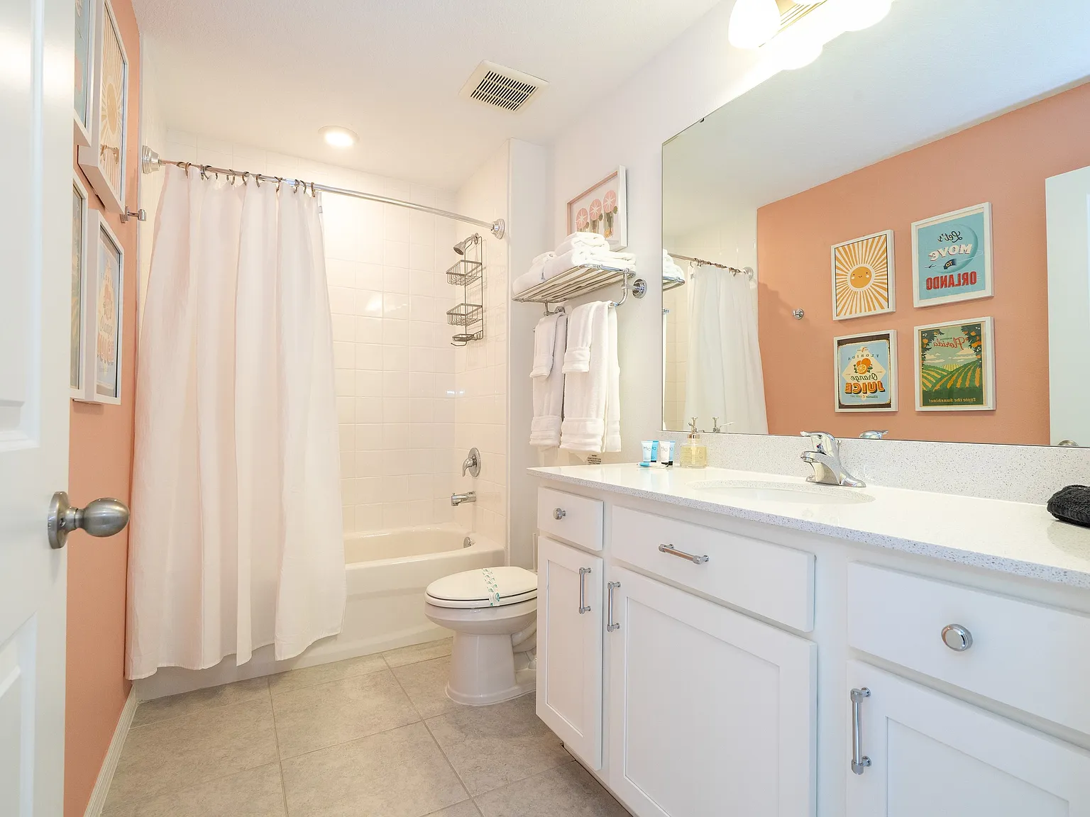 3 bed, 2.5 bath, 1653 sqft, $2,500 — Photo 3