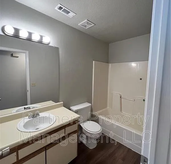 5705 Sara St #A — Photo 12