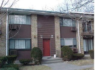 131 Kennedy Dr, Bridgeport, CT 06606
