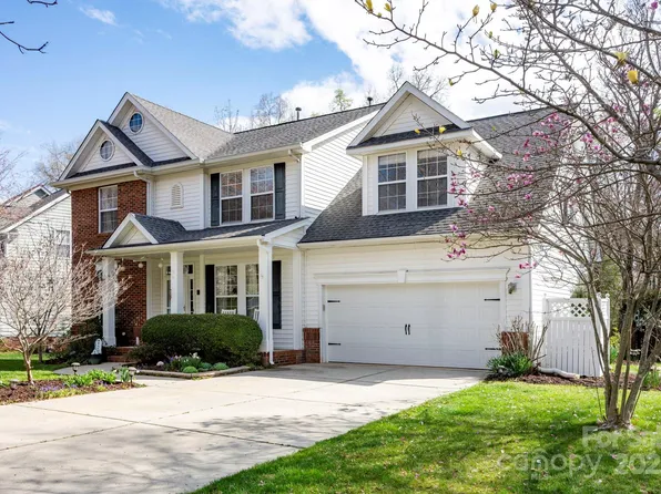 3329 Brownes Creek Rd, Charlotte, NC 28269
