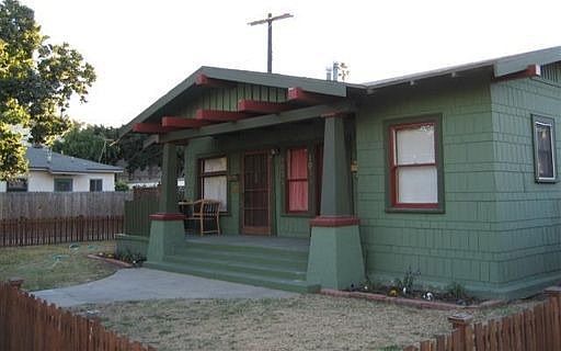 2nd image of 1033 Maine Ave
