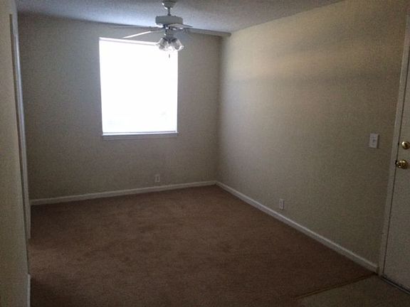 2nd image of 1108 E 10th St APT 1F