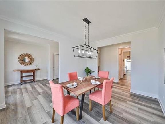 5th image of 432 Freedom Ct