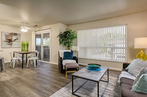 Chico Meadows Apartments Photo 1