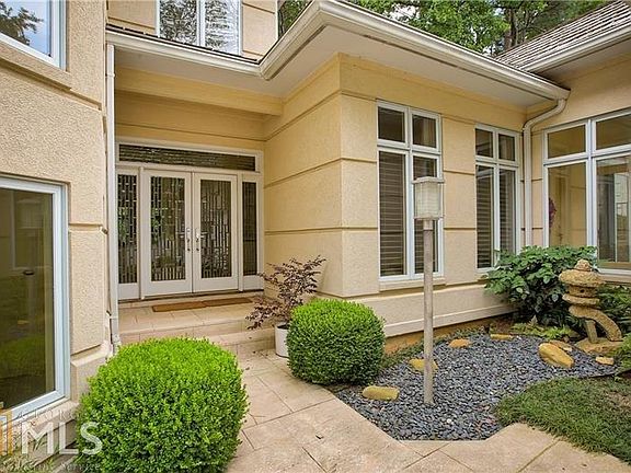 4th image of 4285 Fairway Villas Dr
