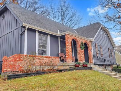 1032 S Lindenwood Dr, Olathe, KS, 66062