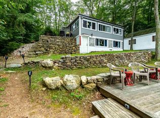 8 Pine St, Nottingham, NH 03290