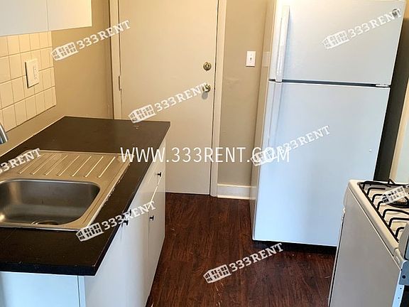 4th image of 3900 Adams St #B