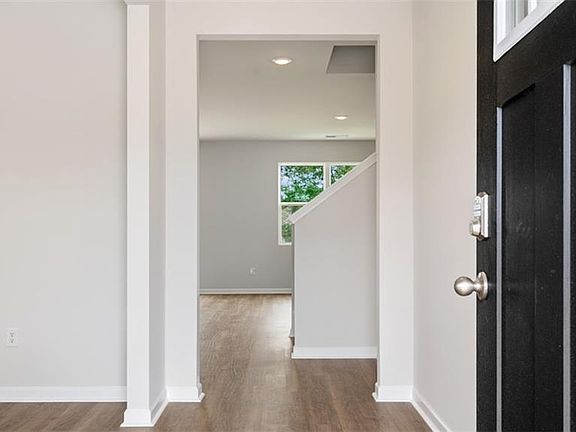 3rd image of 590 Great Salt Ln