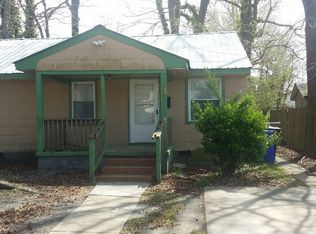 3 Beacon Rd, Portsmouth, VA 23702