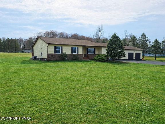 3rd image of 125 Clearview Rd