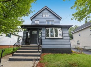 180 Everett Pl, East Rutherford, NJ 07073