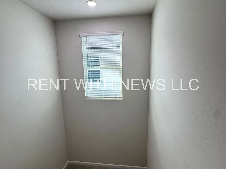 539 White Birch Ln — Photo 19