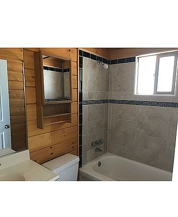 5th image of 480 Inyo Ave
