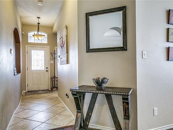 5th image of 8737 Royalwood Dr