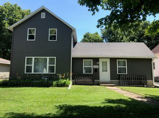 808 1st Ave, Sterling, IL 61081