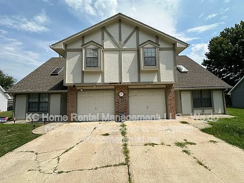 900 NW 36th Street Ter Photo 1