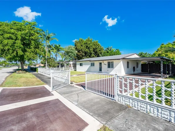 15261 SW 305th St, Homestead, FL 33033