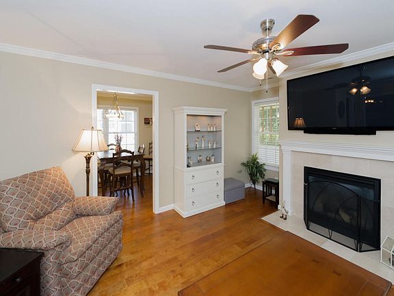 5th image of 4426 Amston Dr