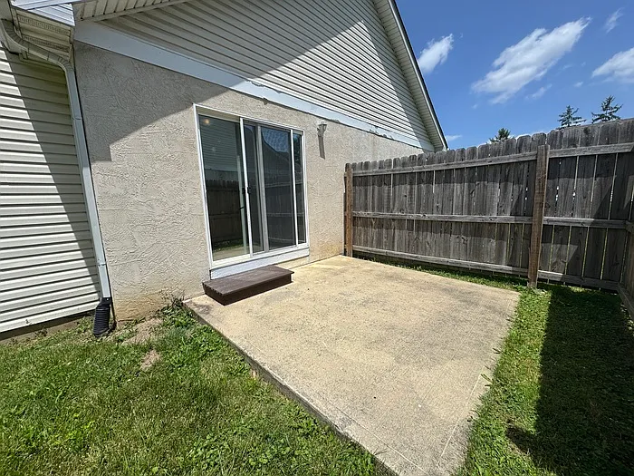697 Kenny Ln — Photo 20