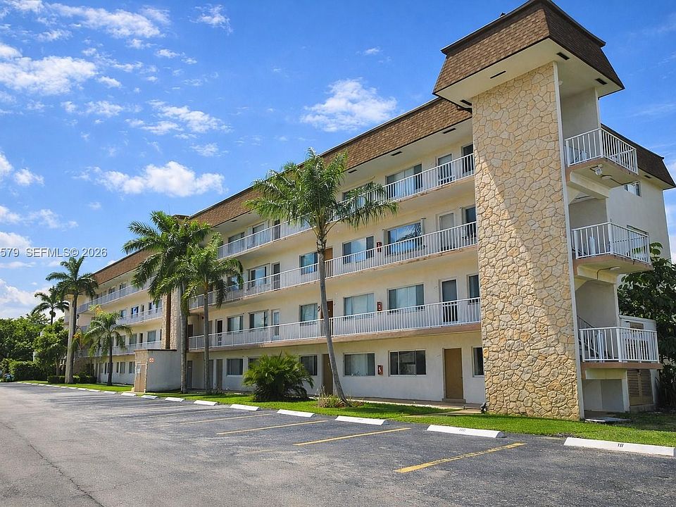 1st image of 6289 Lear Dr APT 306