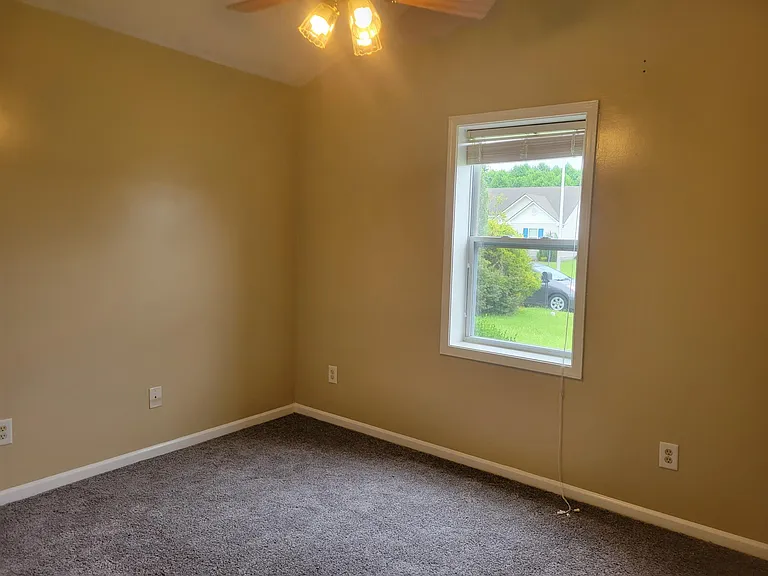 209 Meadowlark Ln — Photo 25