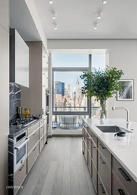 Sold by Corcoran | media 22