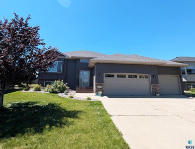 4309 S Klein Ave, Sioux Falls, SD, 57106