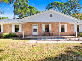 1059 Woodlore Cir, Gulf Breeze, FL 32563