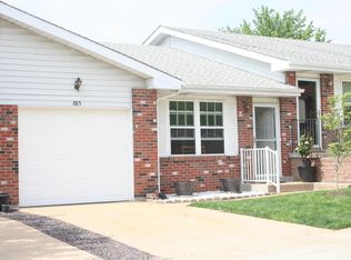 885 Barwood Dr, Arnold, MO