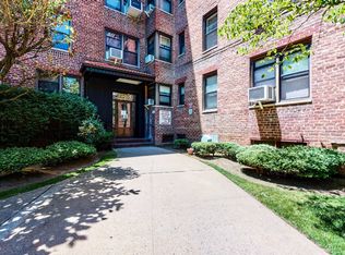 2260 Burnett St APT 1G, Brooklyn, NY 11229