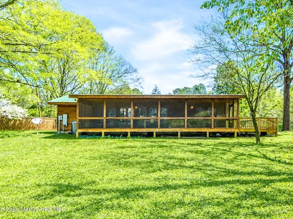 151 Pemberton Rd, Tallassee, AL 36078