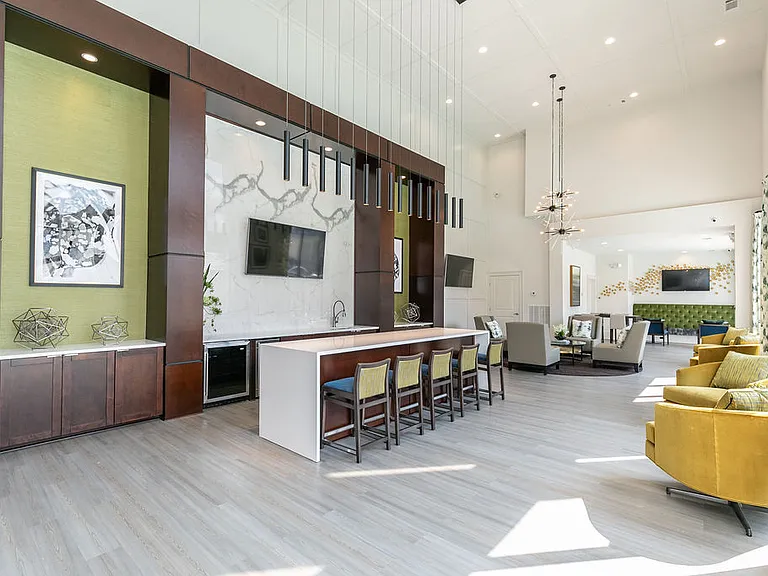 1401 West Paces — Photo 13