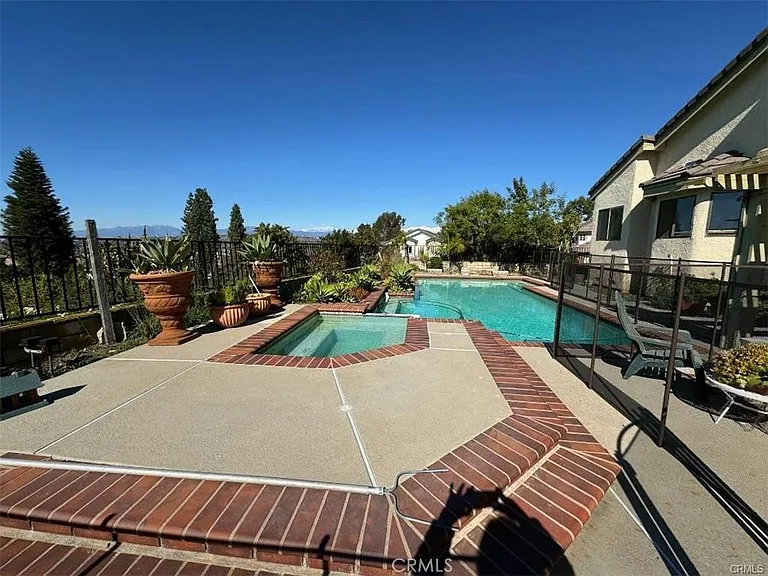 1511 Dab Ct — Photo 22