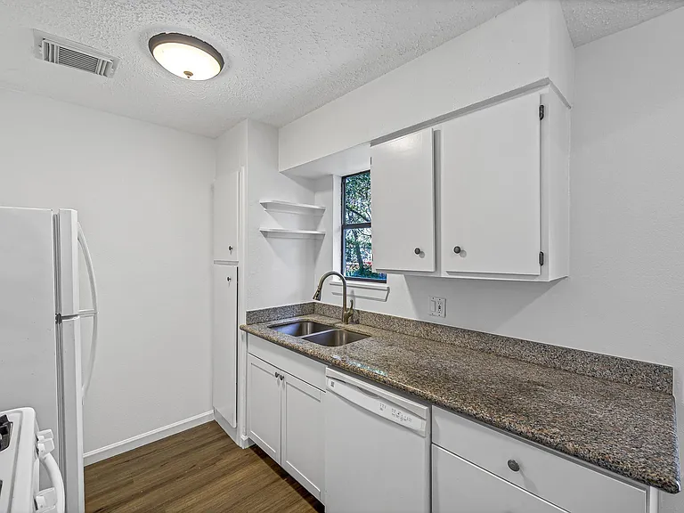 32B E Rivercrest Dr — Photo 14