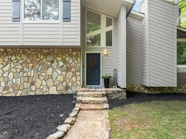 189 Castlebar Ct SE, Mableton, GA 30126