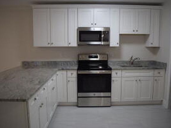 5th image of 800 Kanner Dr Unit A