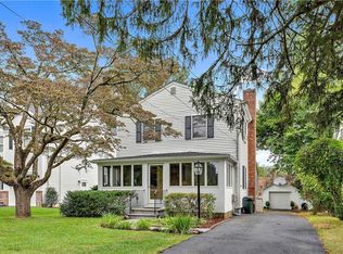 15 Glendale Ave, Armonk, NY 10504