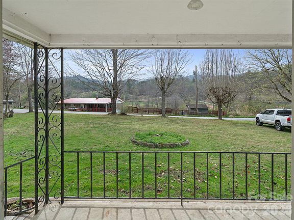 2nd image of 2432 Grapevine Rd