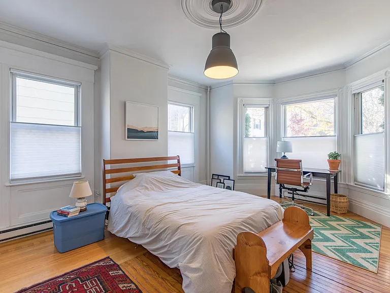 21 Hanover St #1 — Photo 31