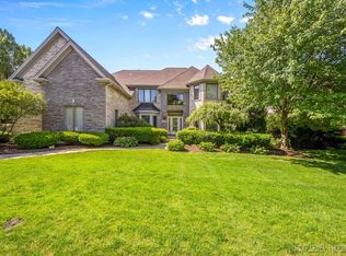 2422 Kane Ln, Batavia, IL 60510