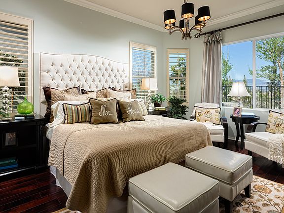 Relaxing owner's suite