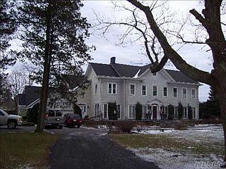 3rd image of 117 S Fairview Ave
