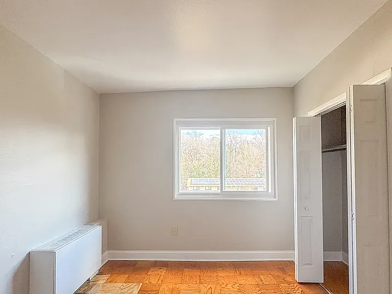 Delton Apartments — Photo 3