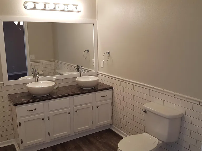1340 Belfield Rd — Photo 10