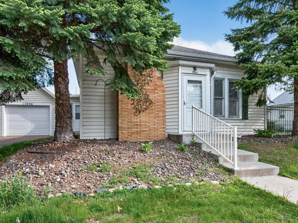 13046 Newell Ave, Lindstrom, MN 55045