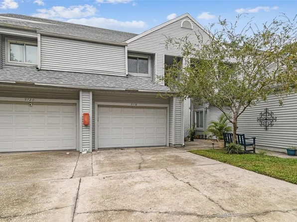9718 Tiffany Oaks Ln #12A, Tampa, FL 33612